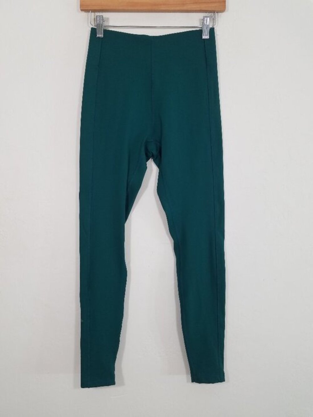 Like New PINK Victoria's Secret Active High Rise Legging Green Size S